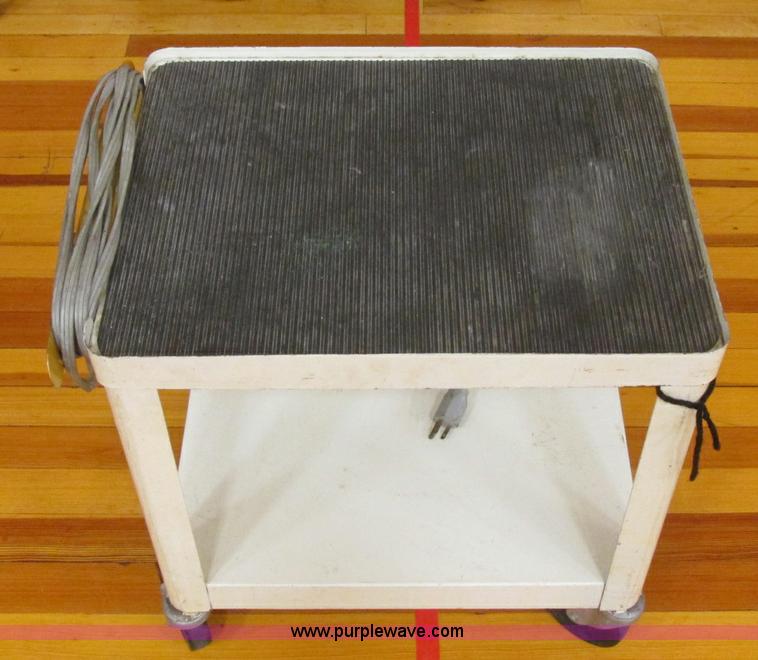 image for item BM9143 (6) assorted media carts