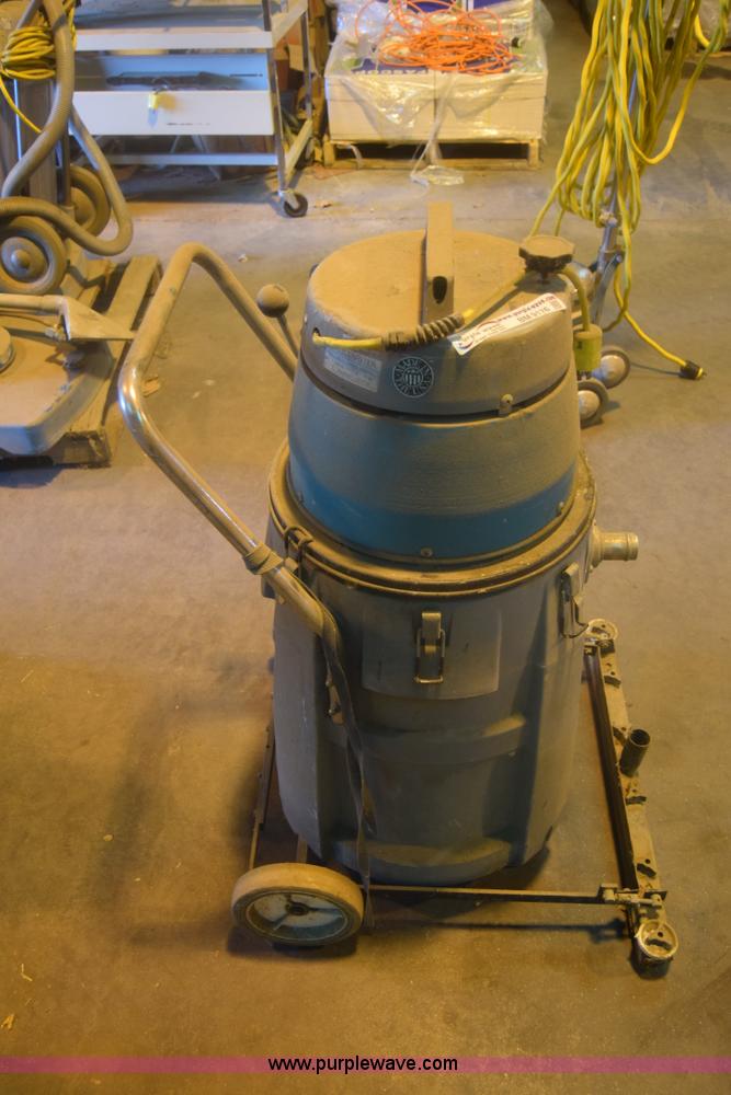 image for item BM9176 Assorted items