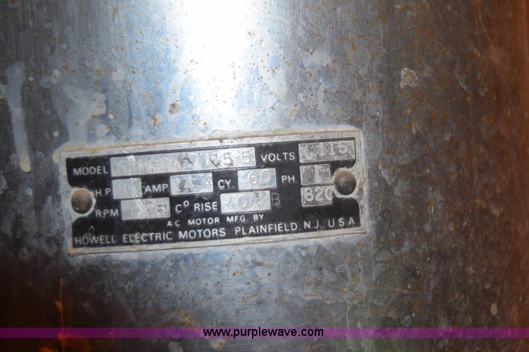 image for item BM9176 Assorted items