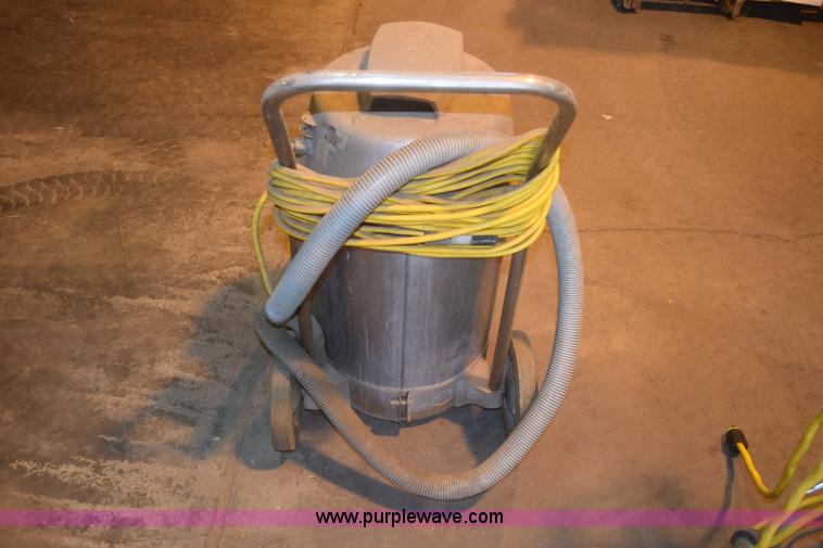 image for item BM9176 Assorted items