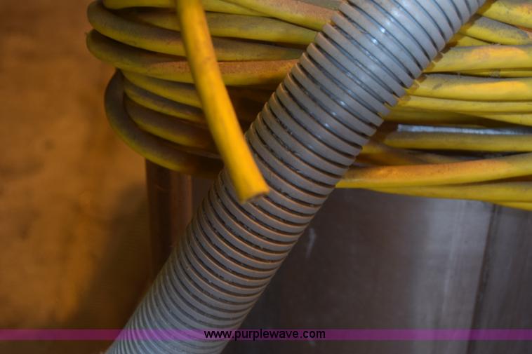 image for item BM9176 Assorted items