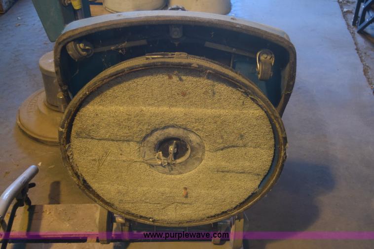 image for item BM9176 Assorted items