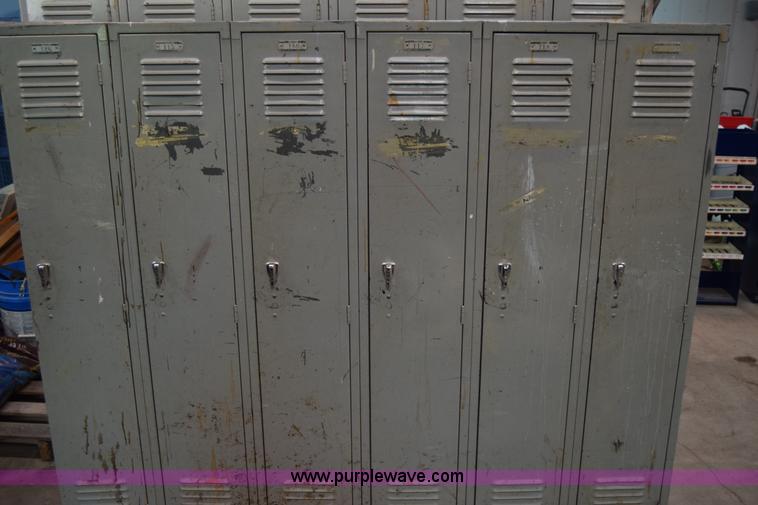 image for item BP9081 (2) gym lockers sets
