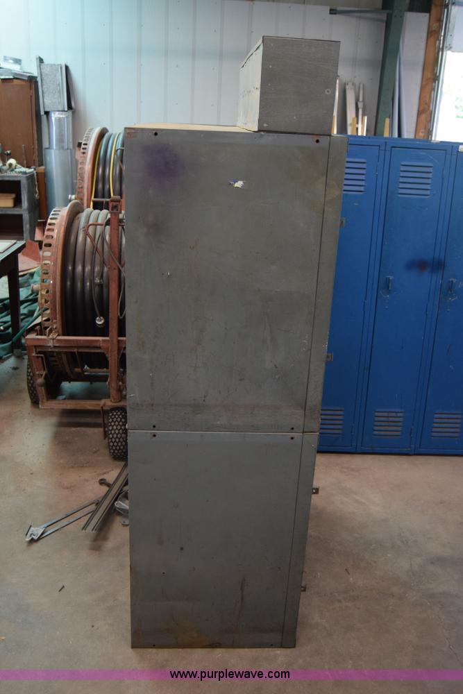 image for item BP9084 (12) foot lockers