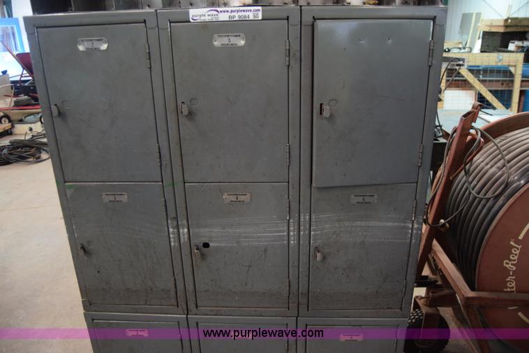 image for item BP9084 (12) foot lockers