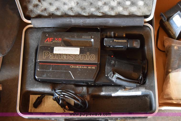 image for item BP9106 Assorted electronics