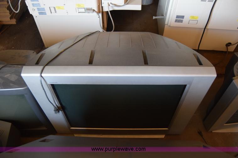 image for item BP9106 Assorted electronics