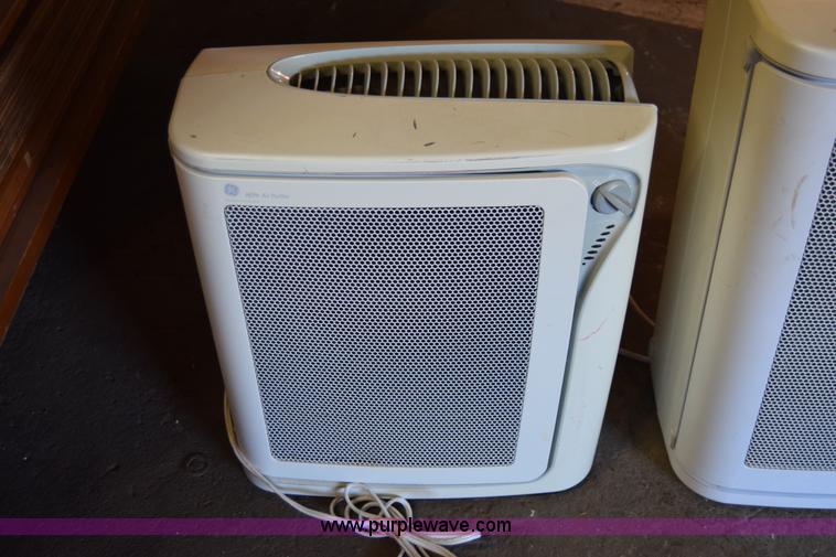 image for item BP9114 (2) GE air purifiers