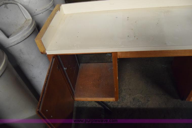 image for item BP9119 (2) cabinets