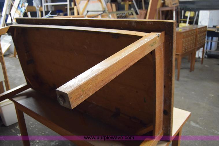 image for item BP9121 (2) tables