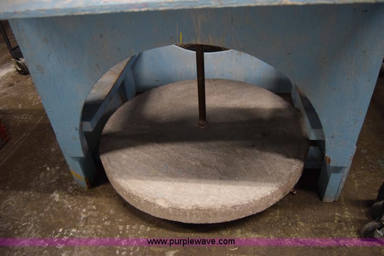 image for item BP9133 Pottery wheel