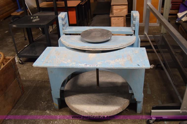 image for item BP9133 Pottery wheel