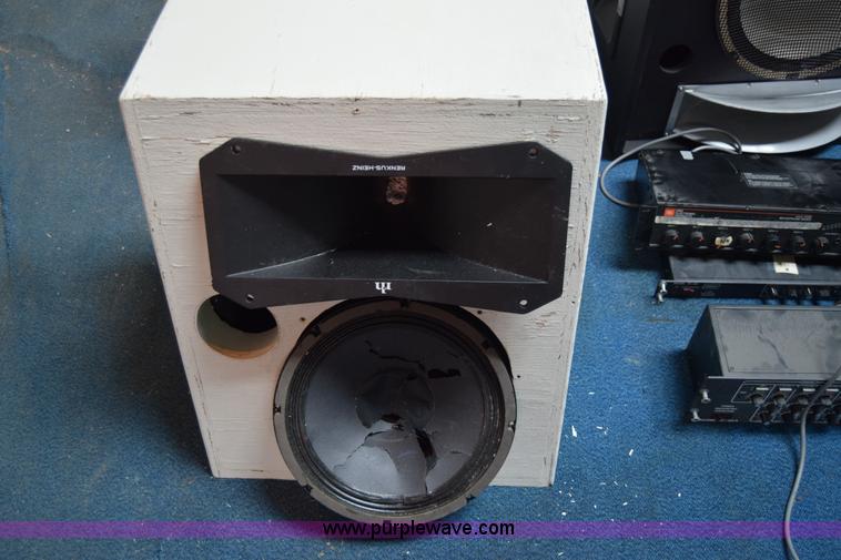 image for item BP9139 Assorted electronics