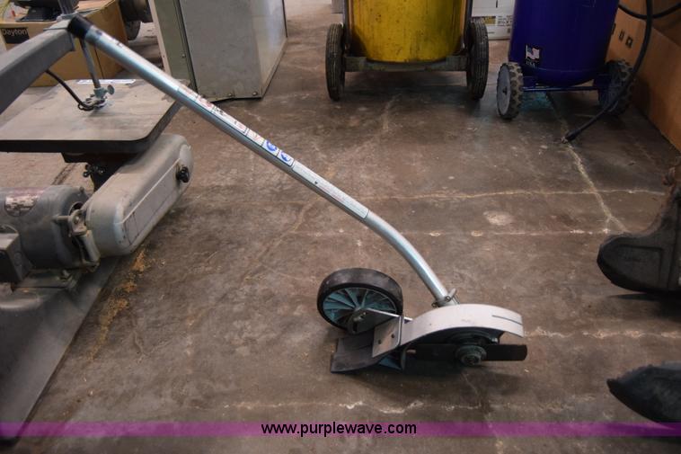 image for item BP9153 Assorted lawn equipment