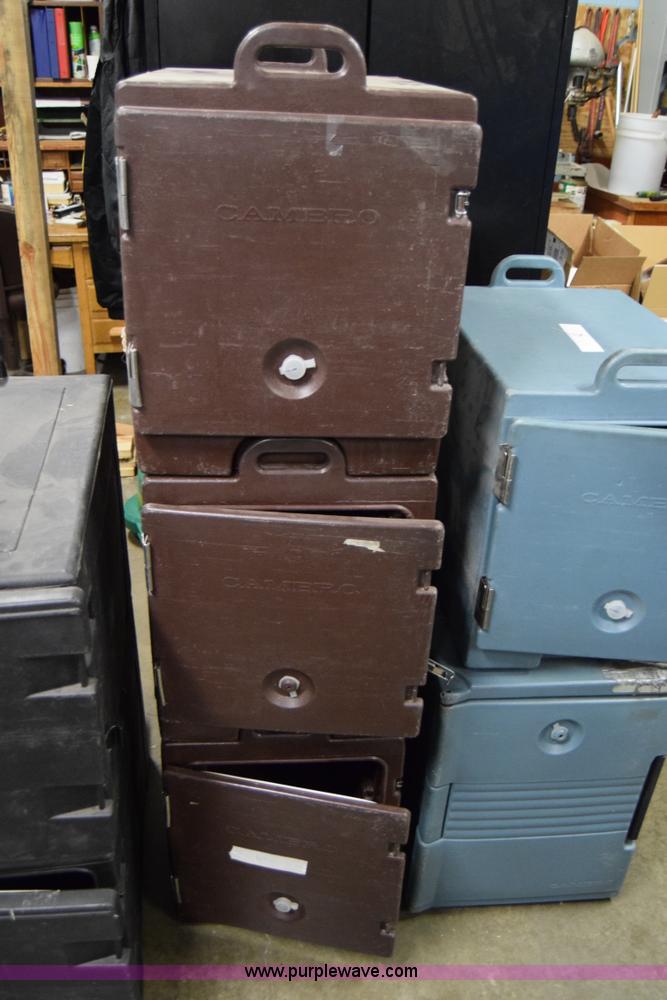 image for item BP9167 (7) Cambro insulated pan carriers