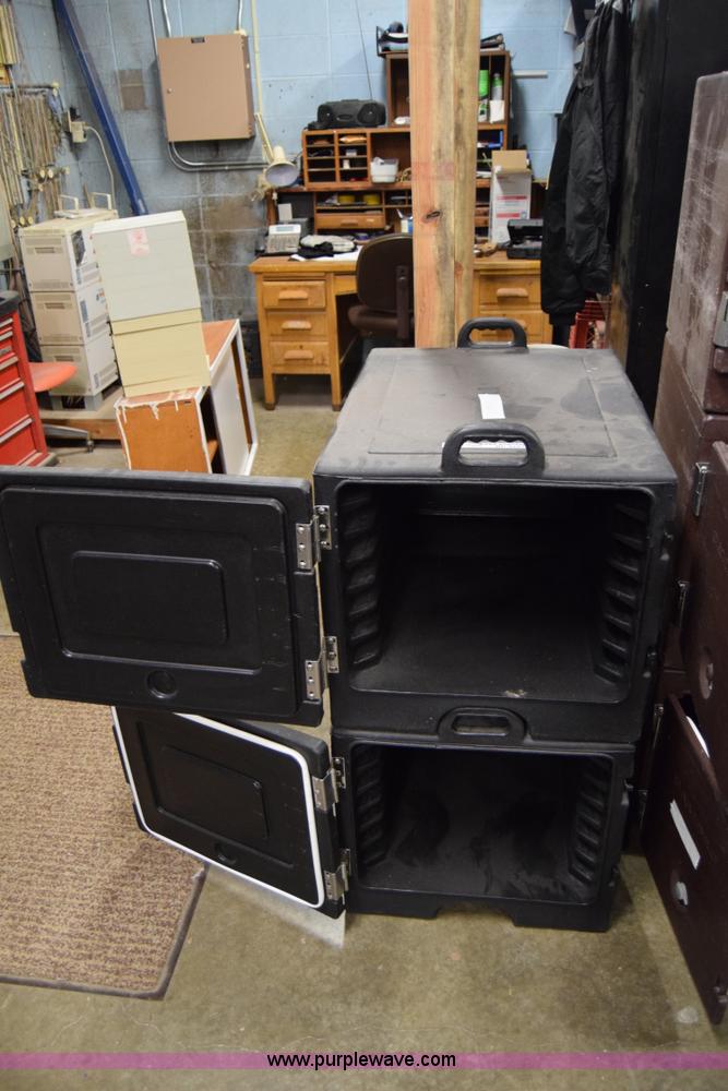 image for item BP9167 (7) Cambro insulated pan carriers