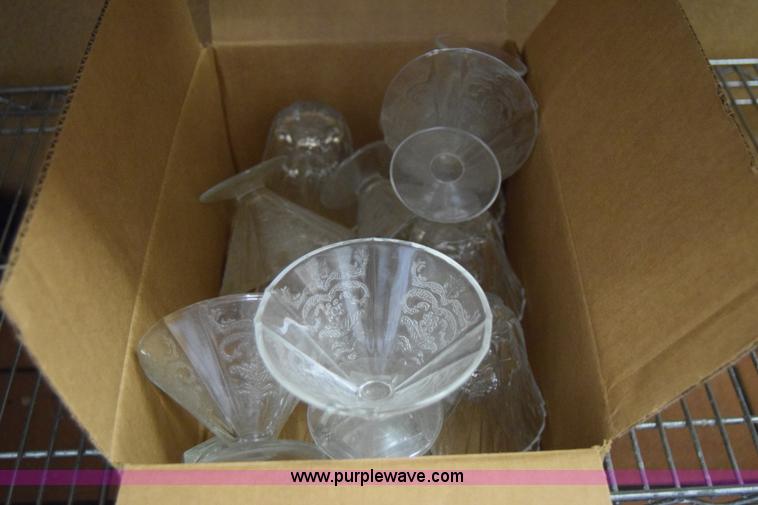 image for item BP9168 Assorted dishes