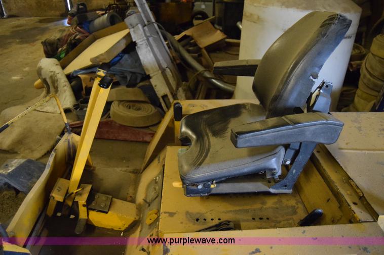 image for item E6473 Hustler Excel 923292 ZTR lawn mower