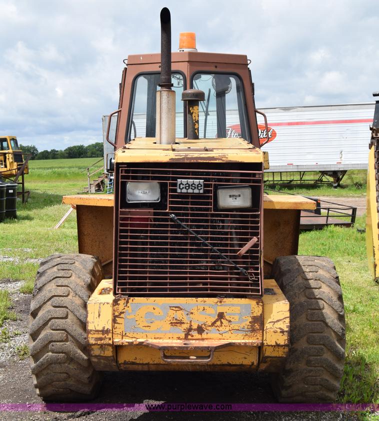 image for item E6474 1989 Case W11B wheel loader