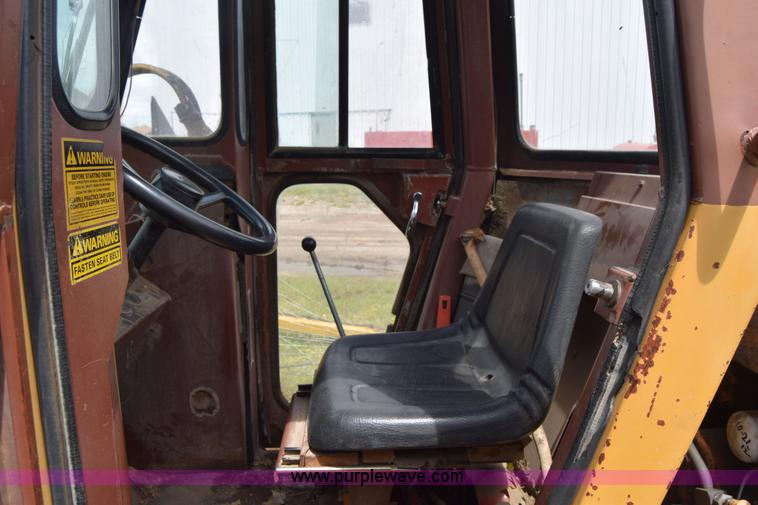 image for item E6474 1989 Case W11B wheel loader