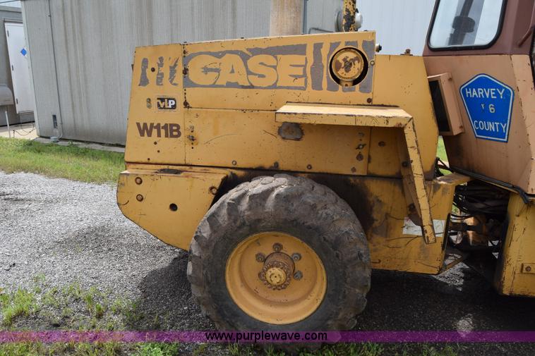 image for item E6474 1989 Case W11B wheel loader