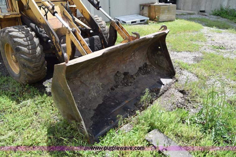 image for item E6474 1989 Case W11B wheel loader