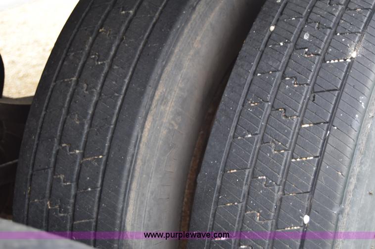 image for item E6475 1987 Great Dane 7311TJW48 dry van trailer