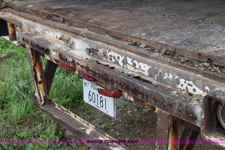 image for item E6475 1987 Great Dane 7311TJW48 dry van trailer