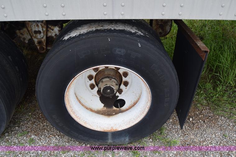 image for item E6477 1986 Great Dane 7311TJW48 dry van trailer