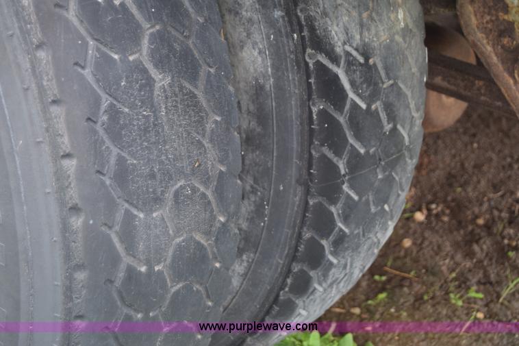 image for item E6478 1987 Great Dane 7311TJW48 dry van trailer