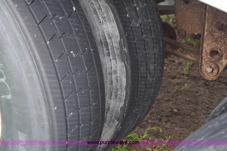 image for item E6478 1987 Great Dane 7311TJW48 dry van trailer