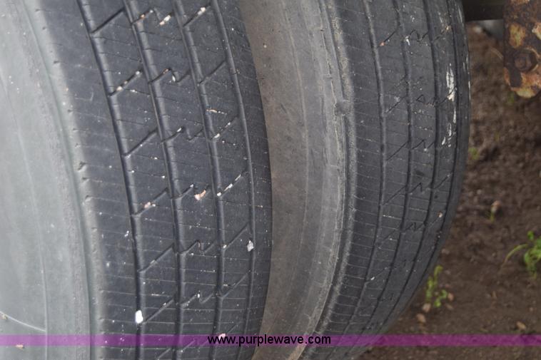 image for item E6478 1987 Great Dane 7311TJW48 dry van trailer