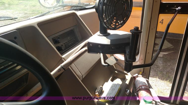 image for item F7747 1995 Chevrolet G30 bus