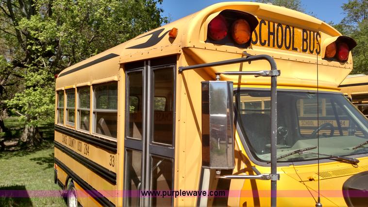 image for item F7747 1995 Chevrolet G30 bus