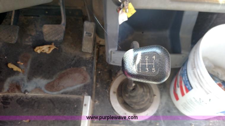 image for item F7748 1999 Freightliner FS65 bus