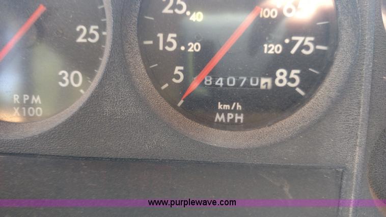 image for item F7748 1999 Freightliner FS65 bus