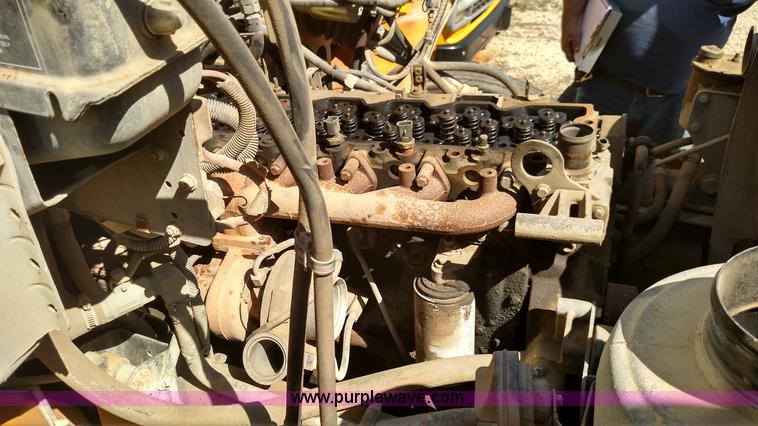 image for item F7748 1999 Freightliner FS65 bus