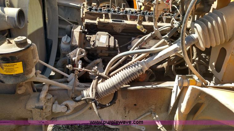 image for item F7748 1999 Freightliner FS65 bus