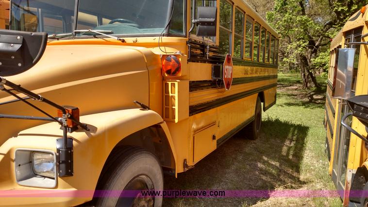 image for item F7748 1999 Freightliner FS65 bus