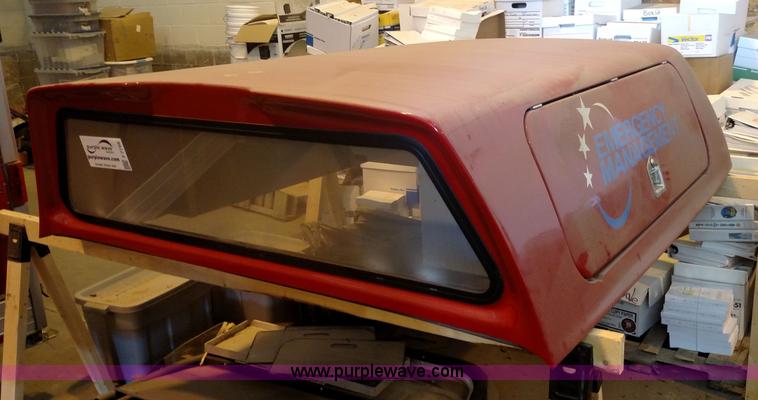 image for item F7756 Topper