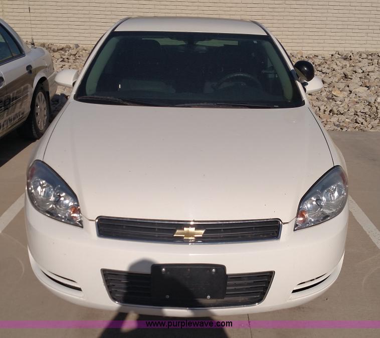 image for item F7757 2008 Chevrolet Impala Police