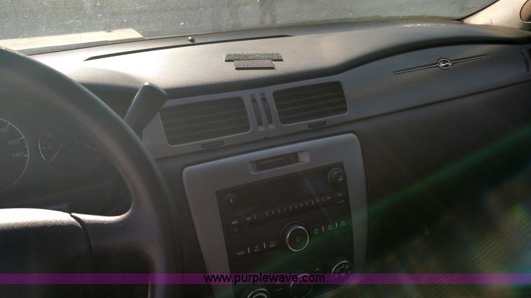 image for item F7757 2008 Chevrolet Impala Police