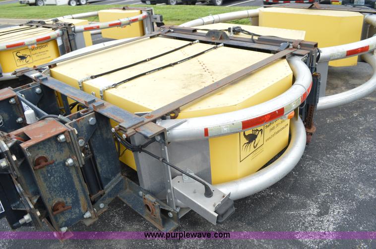 image for item G3519 Scorpion crash attenuator