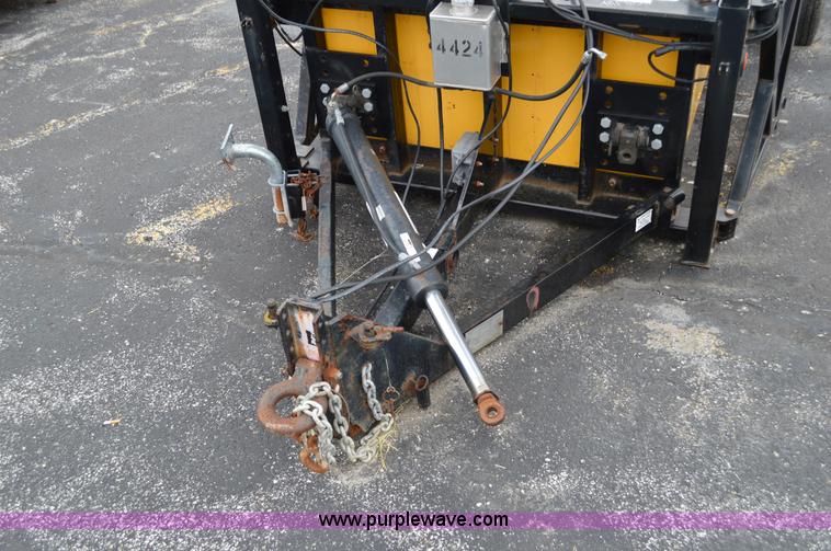 image for item G3520 Crash attenuator