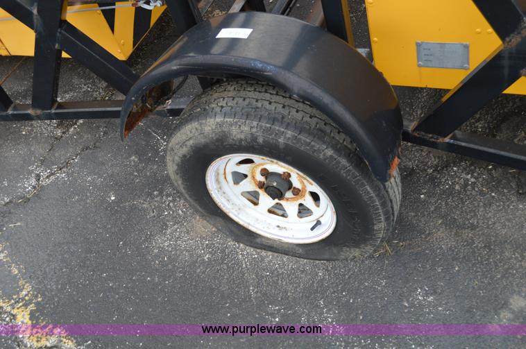 image for item G3520 Crash attenuator