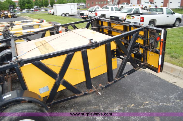 image for item G3520 Crash attenuator