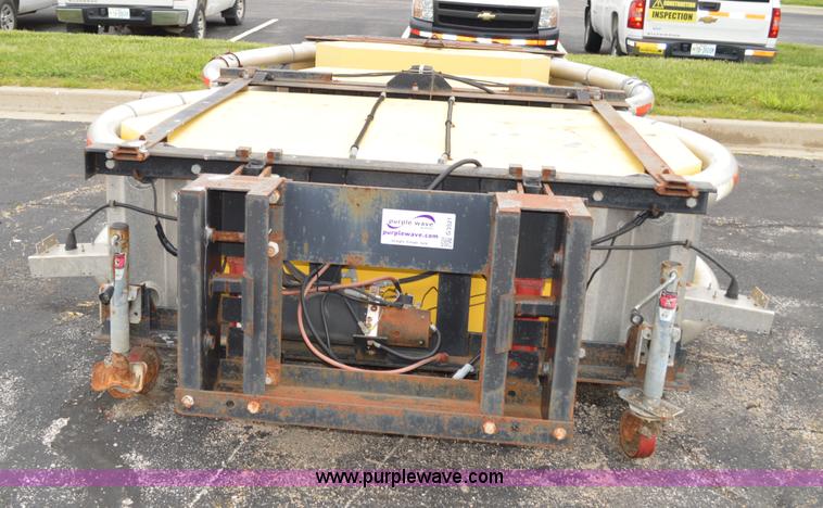 image for item G3521 Scorpion crash attenuator