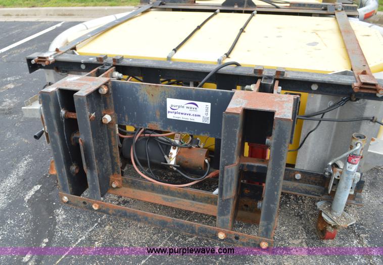 image for item G3521 Scorpion crash attenuator