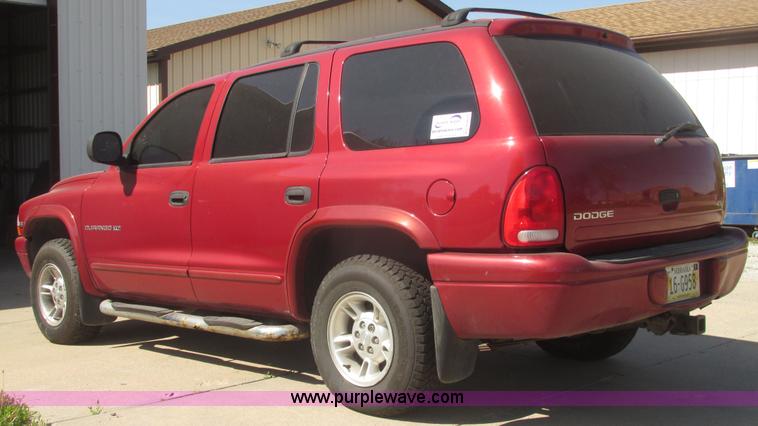 image for item H4652 1999 Dodge Durango SUV
