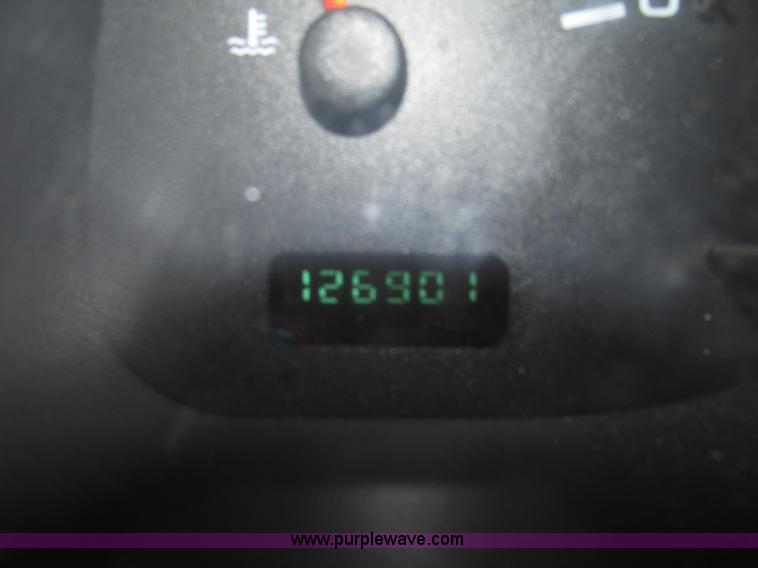 image for item H4652 1999 Dodge Durango SUV